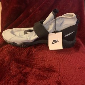 Nike Komyuter Thunder Blue